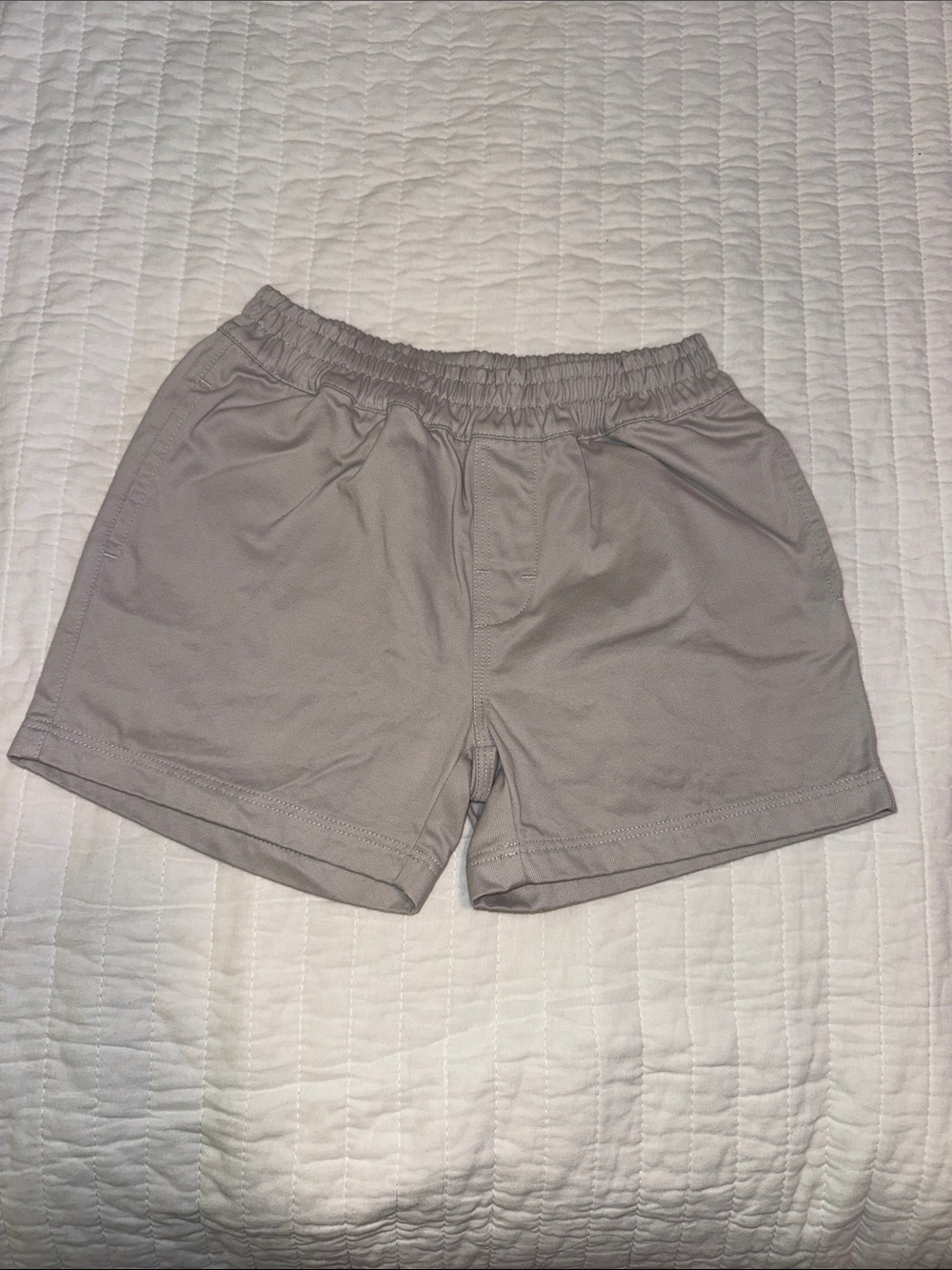 EUC TBBC Classic Khaki Sheffield Shorts Elastic-Waist Shorts Size 7
